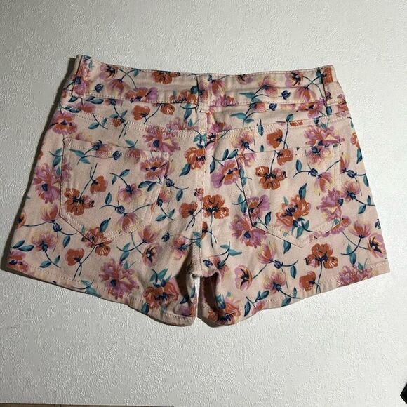 Delia’s kids shorts size 3/4 - Picture 2 of 6